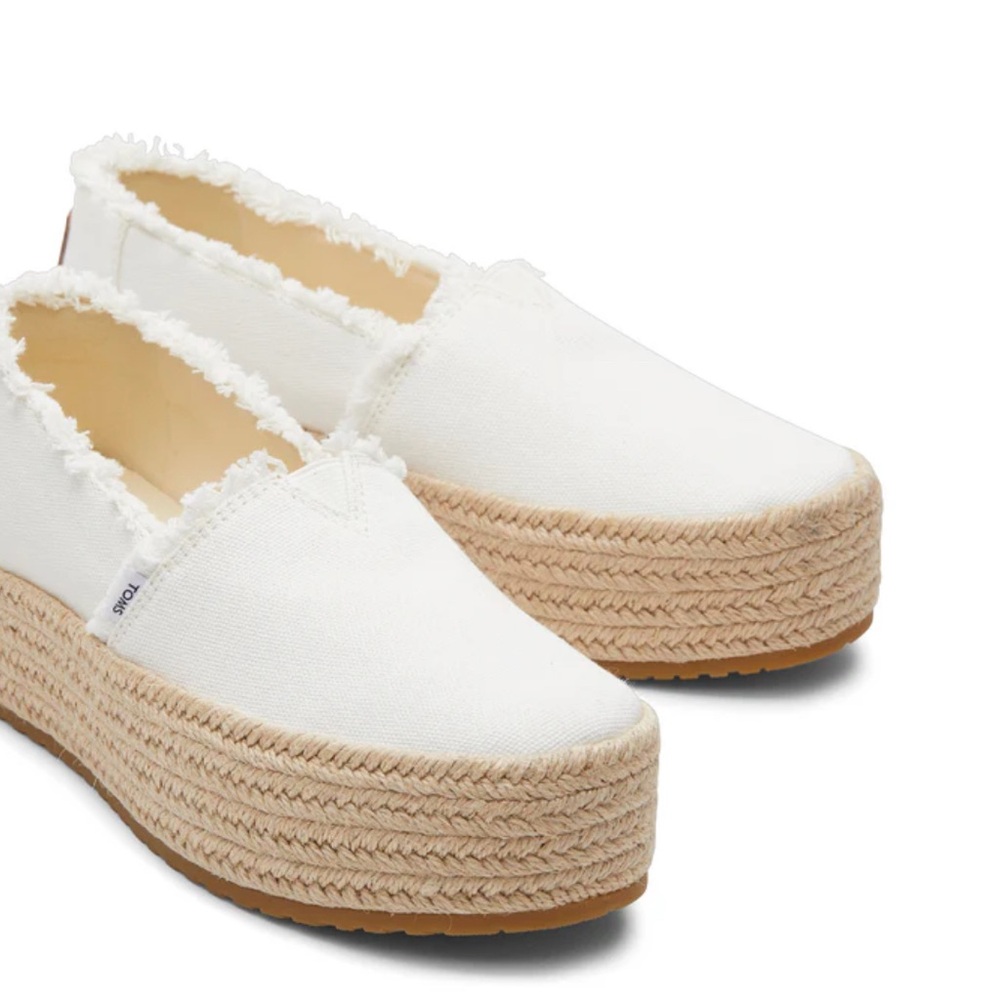 Toms Valencia Platform
Espadrille Slip On Flats